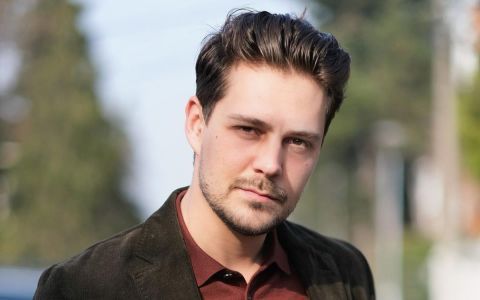 Милош Бикович Милош Бикович