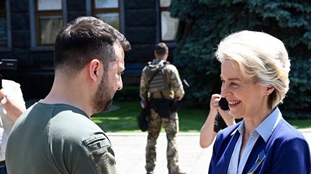 Первые российские паспорта, визит главы Еврокомиссии, повестки на улицах. Хроника событий на Украине на 16:00 11 июня