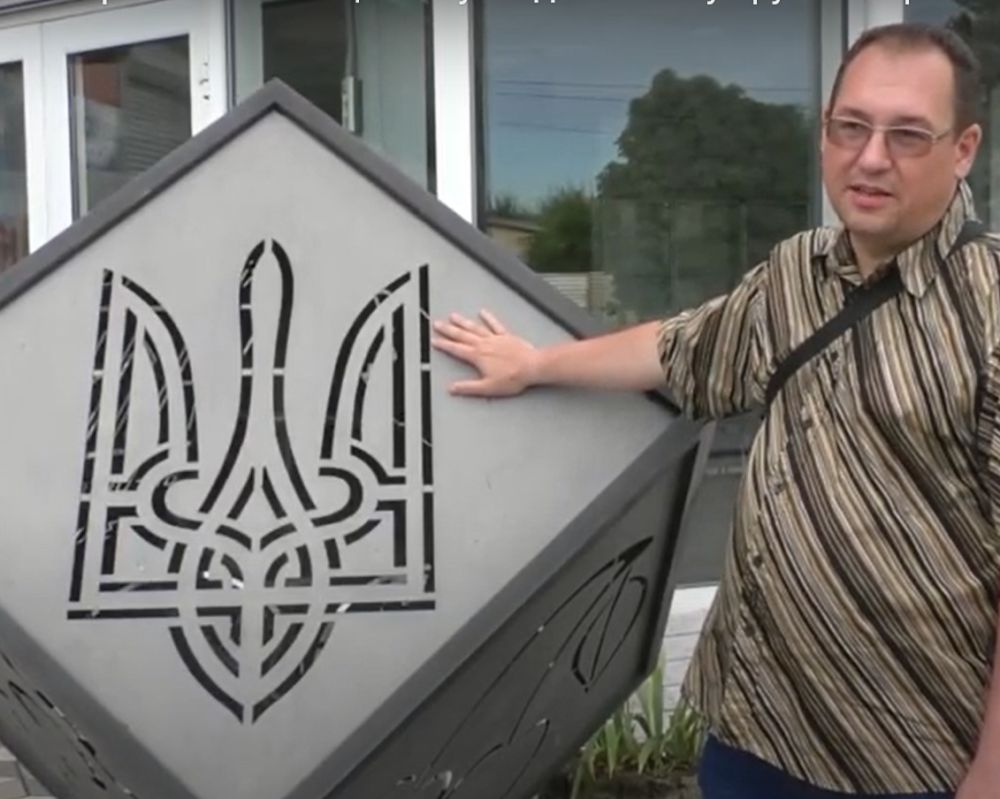 Жители Мелитополя проявляют инициативу по демонтажу крупных арт-объектов