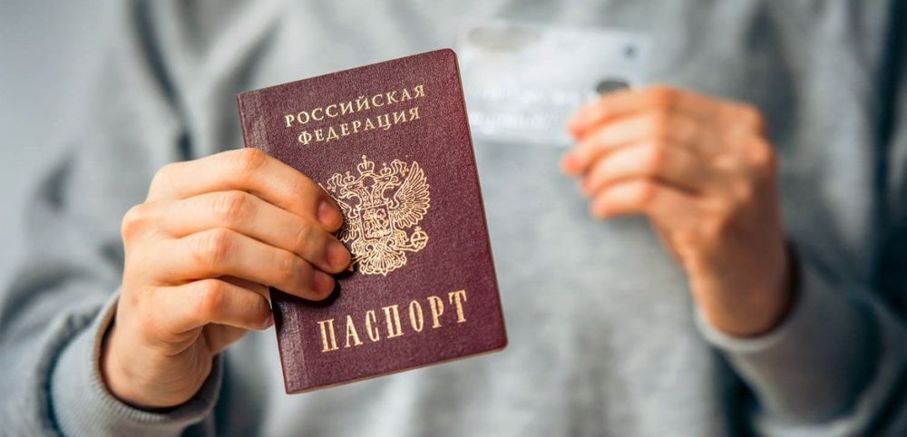 Девушка, пострадавшая при теракте в Мелитополе, получила паспорт России