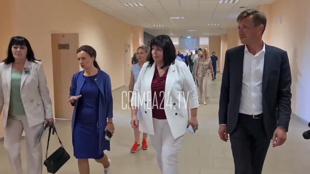 Рабочий визит продолжается