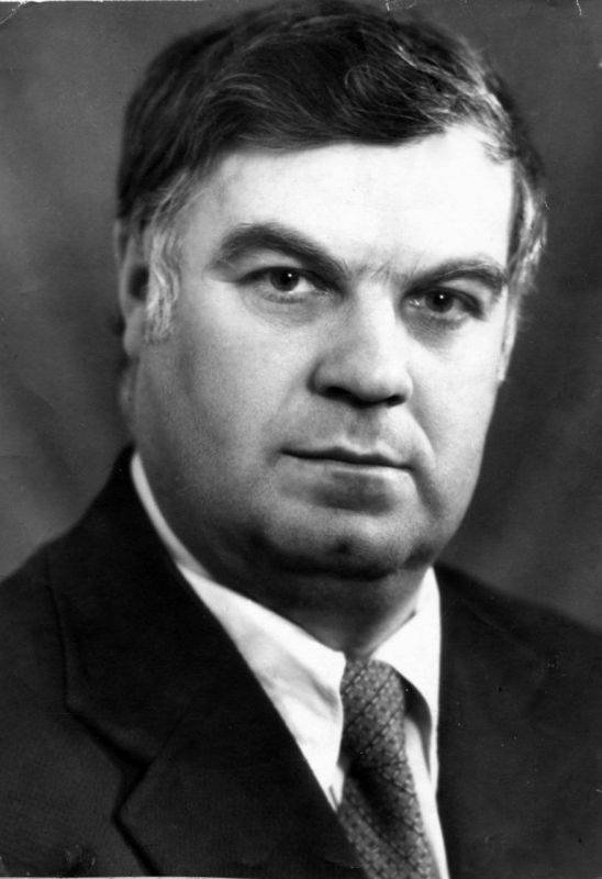 4 ������� 1937 ���� � ��� �������� ������� ��������� ������� ������ ���� ��������� ����������� �����