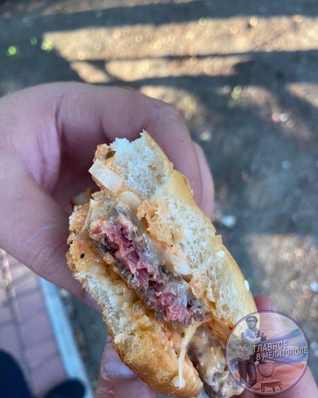 � ��������� �mltburger� ������� ������� � ����� ����� � ������� ������ ��������� ���� ������������ ���������� � ��������