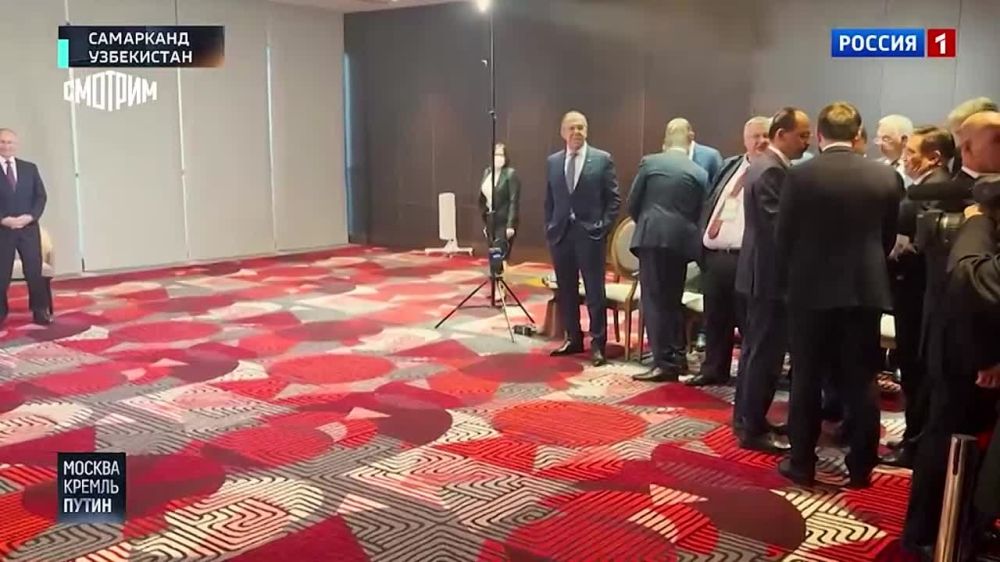 "Они грамотные и образованные люди, они прекрасно понимают, что происходит на самом деле", – так глава "Росатома" Алексей Лихачев в интервью автору и соведущему программы "Москва