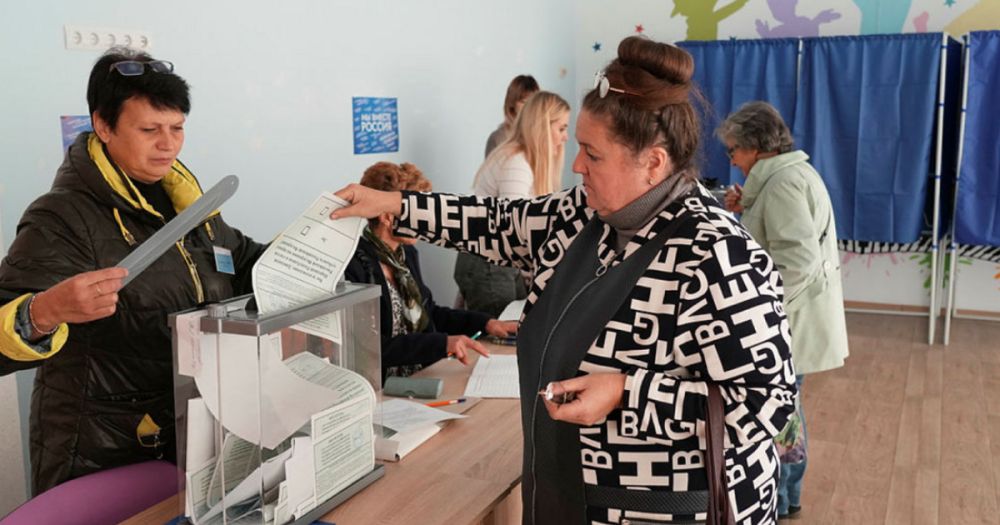 За два дня на референдуме в ЛНР проголосовали 45,86% избирателей
