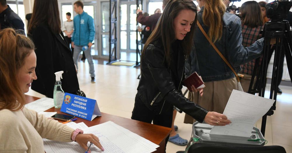 Пушилин назвал хорошей явку в первый день референдума