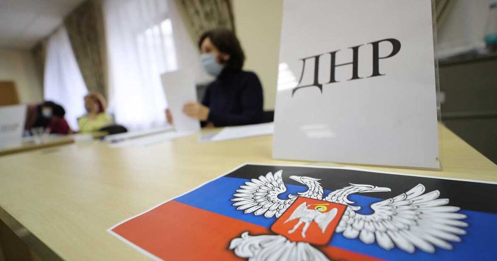 Более половины населения ДНР проголосовали на референдуме