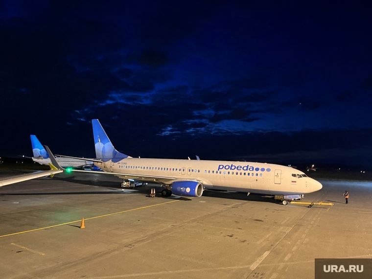 Главы ДНР, ЛНР, Запорожской и Херсонской областей прилетели в Москву