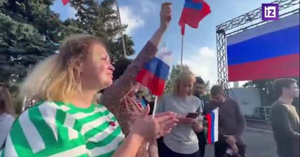 Жители Донецка: "Мы пришли домой, это навсегда"