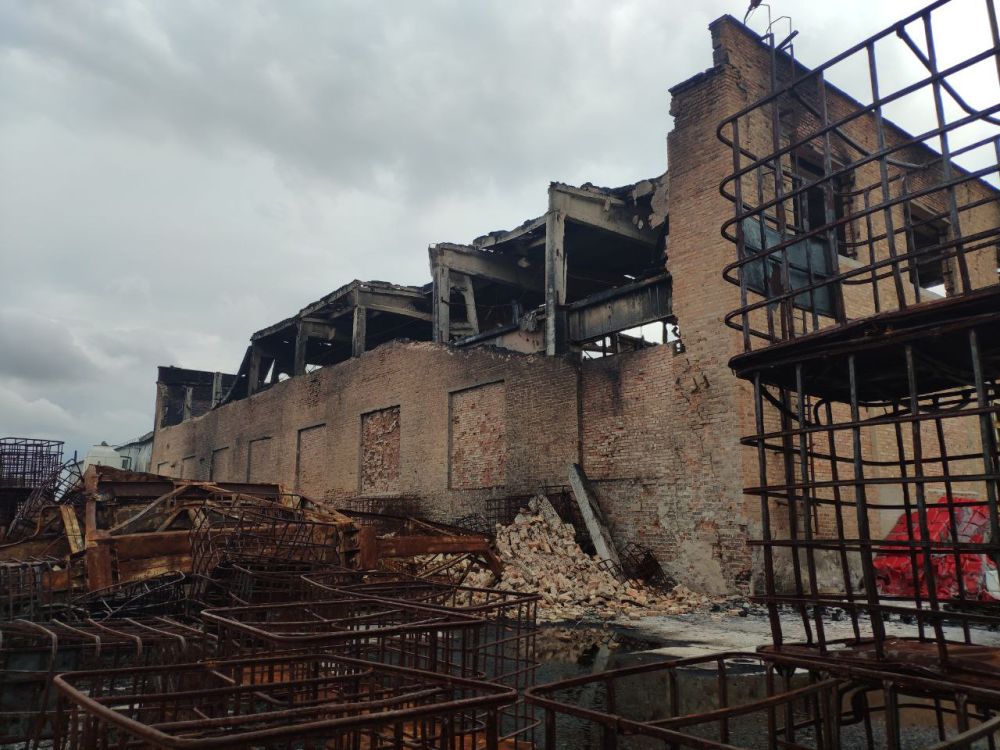 ������ ��������: 4 �����, ������������� ������ �������� ��� ����� � ����������� ����� � ��������� ���� ��������� - �� ��� �������� �� ���� ������� ��������� ������ "���������" � �������