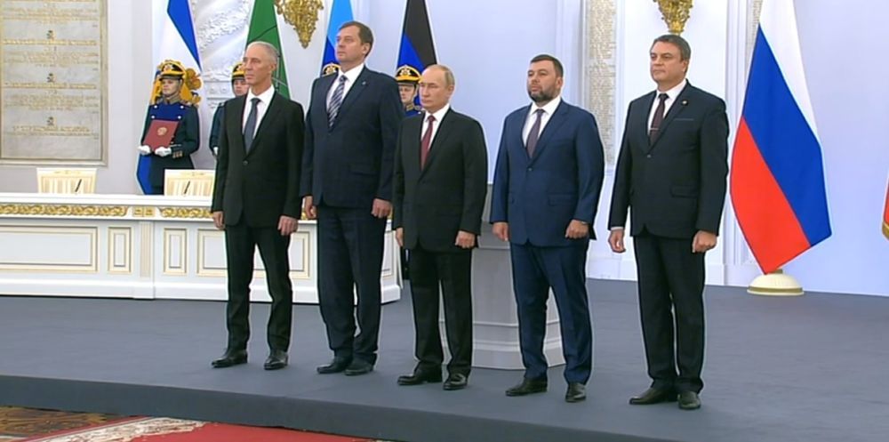 Президент РФ назначил исполняющих обязанности глав новых регионов