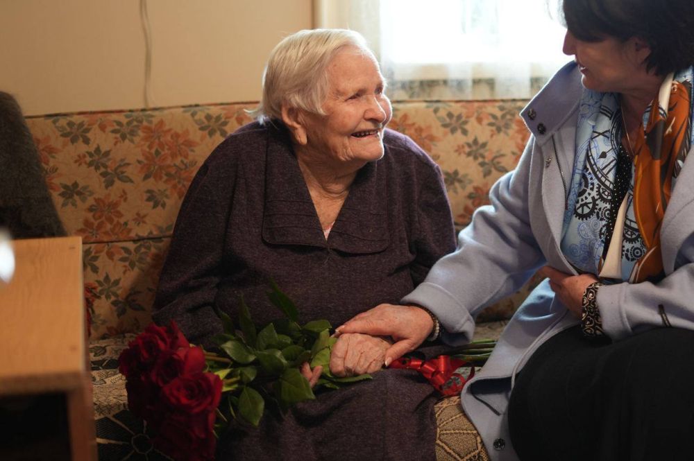 В преддверии Дня освобождения Мелитополя от немецко-фашистских захватчиков жительнице города исполнился 101 год