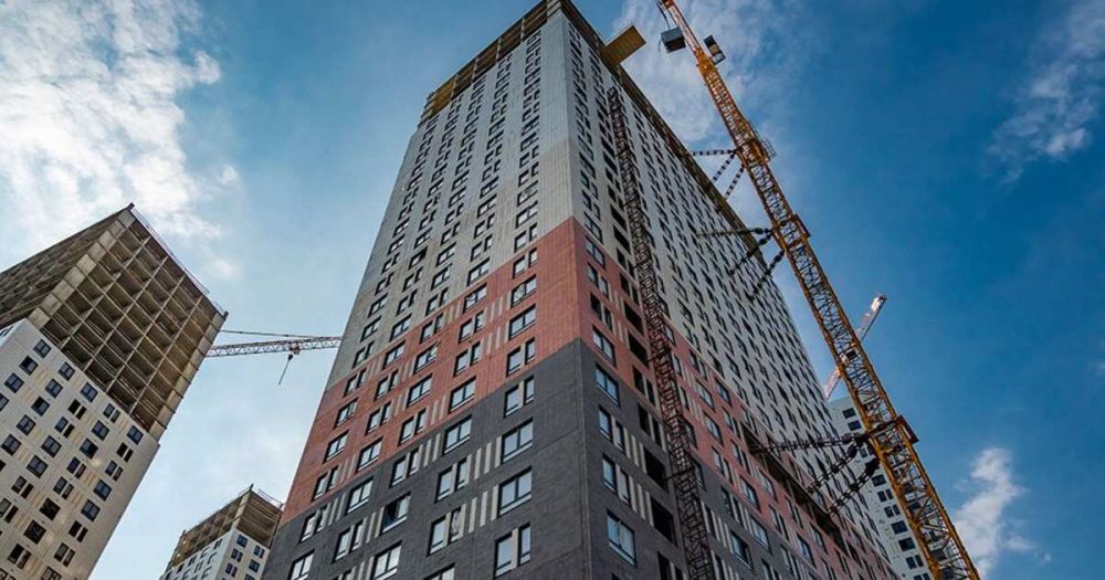 Переселенцам из новых регионов России предложили выдавать жилье