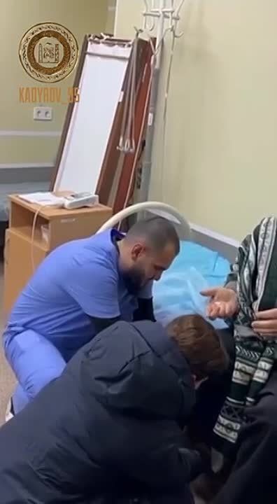 Рамзан Кадыров: В энергодарский госпиталь «Ахмат» доставлен гуманитарный груз с медикаментами, организованный Региональным общественным фондом имени Героя России Ахмата-Хаджи Кадырова