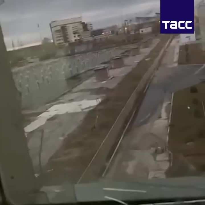 Глава Чечни Рамзан Кадыров опубликовал у себя в Telegram-канале видео обстрела Запорожской АЭС со стороны ВСУ