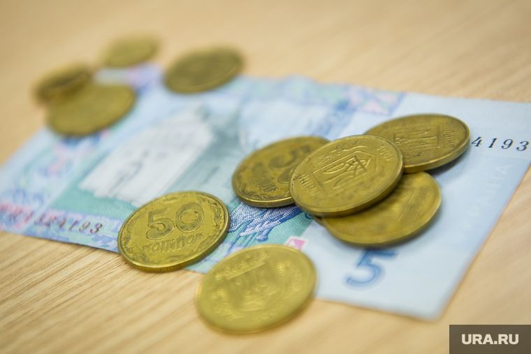 С 1 января в Херсонской области запретят расплачиваться гривной