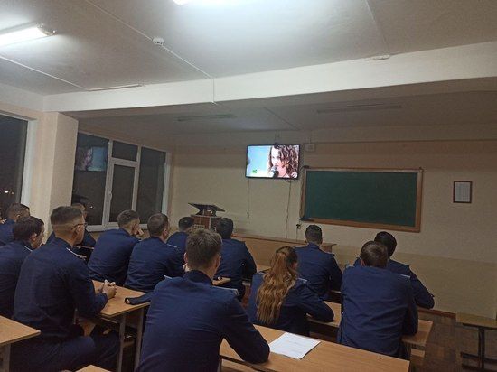 От Севастополя до Мелитополя: курсантам МГУ показали фильмы "Святого Владимира"