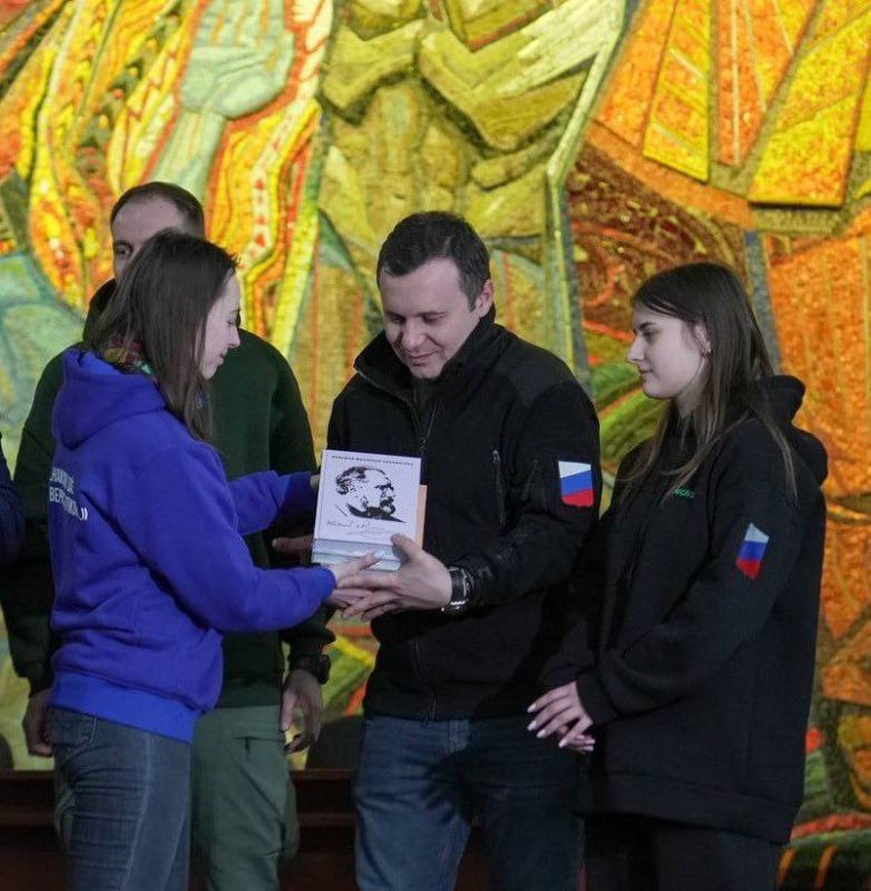 ������������� ������ "������ ������" �������� ����� �������� ����������� �������