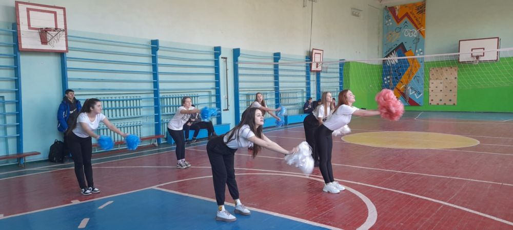 08.02.2023 года в ГБПОУ "СОШ №5" прошел турнир по волейболу среди команд СОШ и СПО Пологовского образовательного округа