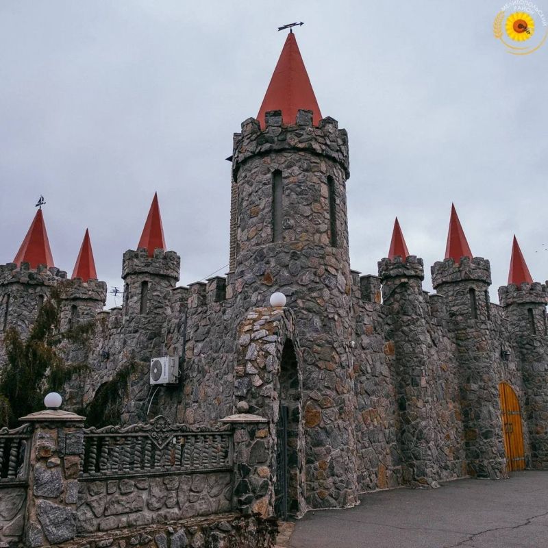 ������� ������ �� 4 �����