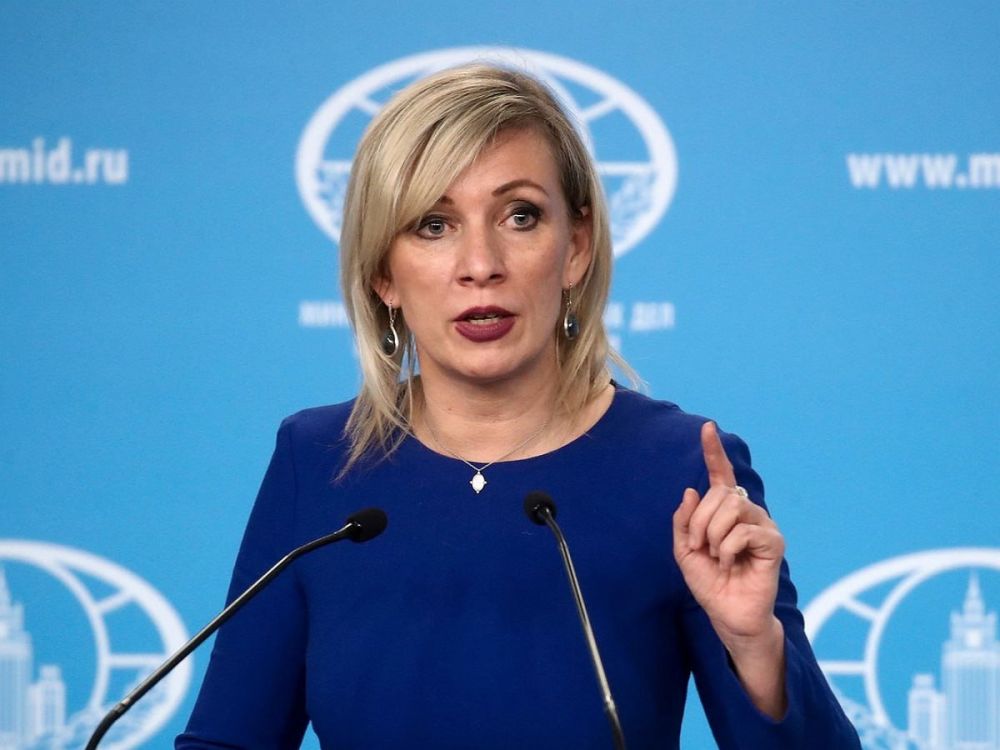 Цель "формулы мира" президента Украины Владимира Зеленского — добиться при помощи Запада капитуляции России, заявила официальный представитель МИД РФ Мария Захарова