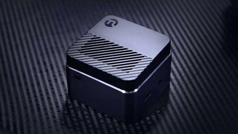 Xiaomi ����������� ����-�� �������� � ���� �������