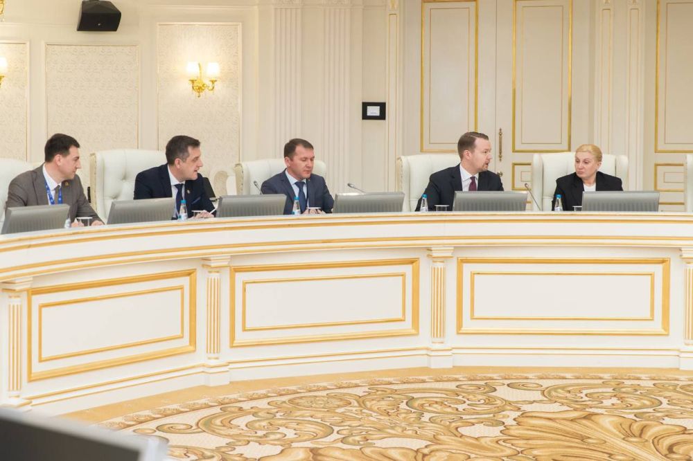 ����� �������: ���������-����������� ��������� ������� �� ��� ����� ������� ������� � � ��� ����� � � ����������.