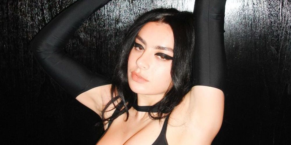 ���������� ������ Charli XCX ������� � ������� ���������� ������� ����� ������