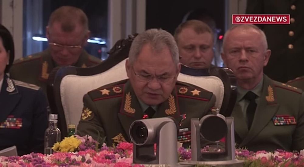 ������ ���� ����, ����������� ������� �������� ����� �������� �� ����� � �����