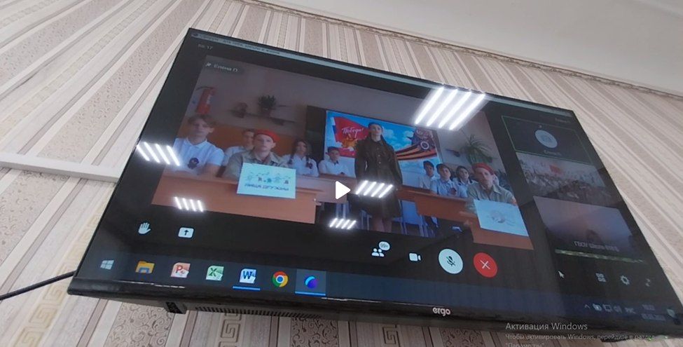 5 мая в преддверии 78-й годовщины победы советского народа в Великой Отечественной войне представители ГКУ ЗО « Акимовская СОШ №27» стали активными участниками творческого телемоста «Будем знакомы» в рамках проекта « Лица Дружбы»