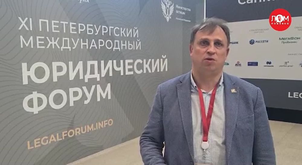 Вострецов Сергей, лидер Объединения профсоюзов России СОЦПРОФ, поздравил жителей ЛНР и ДНР с Днем Республик: