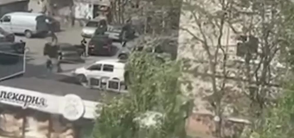 Андрей Руденко: В Запорожье произошла перестрелка между местным криминалом и нацистами из «азов»