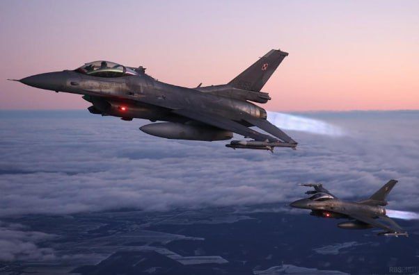 �������� ��������������� ���������� ��� ������� ��� �������� � ������ �� ������ ������������� ����������� F-16