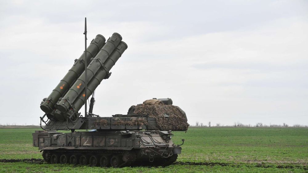 ���������� ��� ����� ���������� �������� ��-8, ���� HIMARS � 17 ������