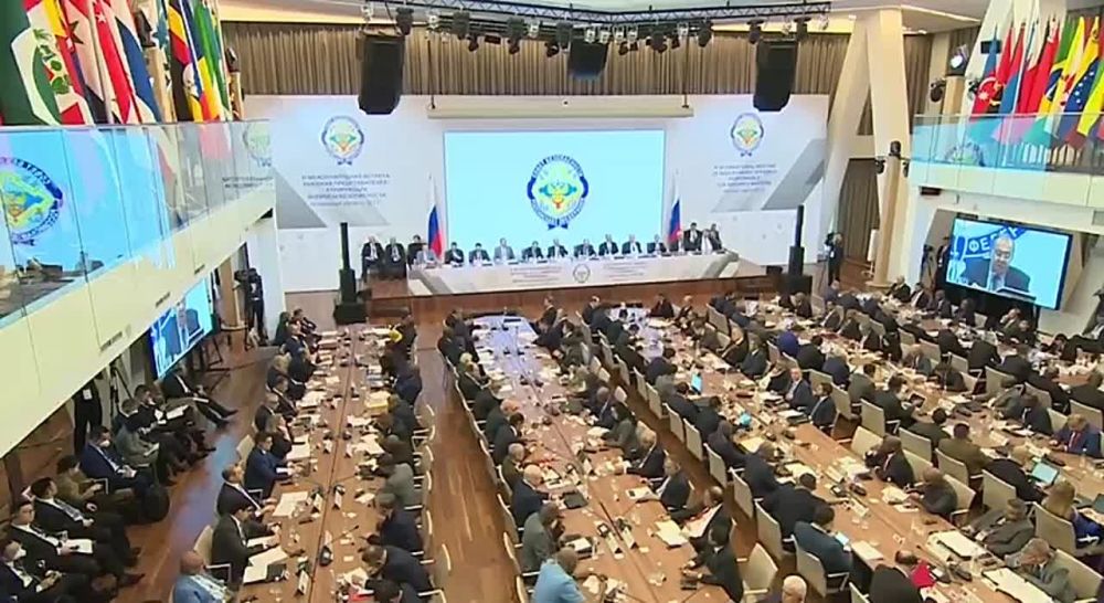 ���� �������� ���� � ���������� ������� ������������ �������������� ����� � �������� �������� ����� ������� �������, ������ ������