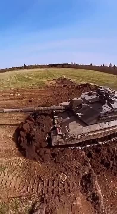 ��� ������������ ������ ����������� ����� ������� ��� ������ ������ Challenger 2 � ������