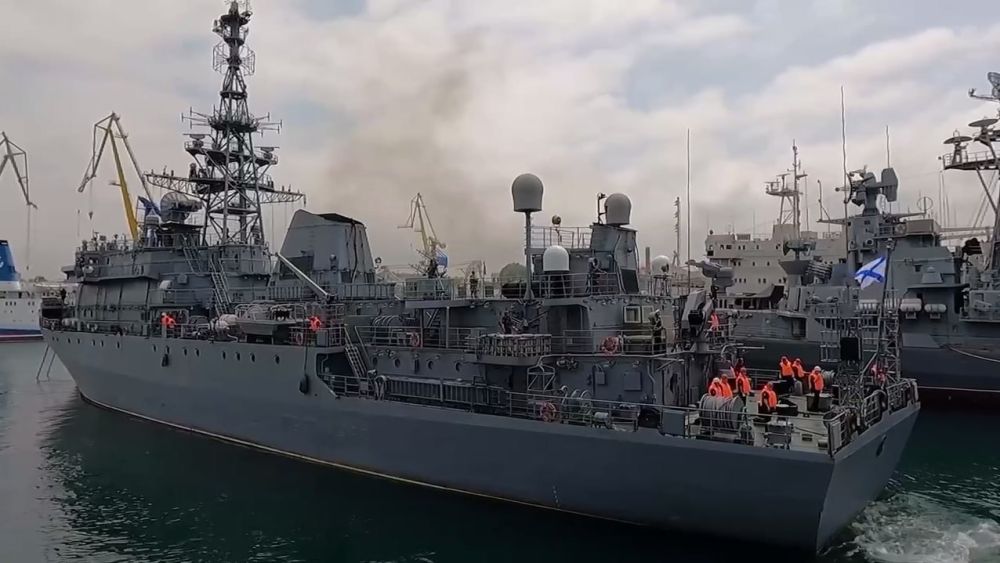 "РИА Новости" опубликовало информацию от осведомленного источника об атаке на разведывательный корабль Черноморского флота "Иван Хурс"