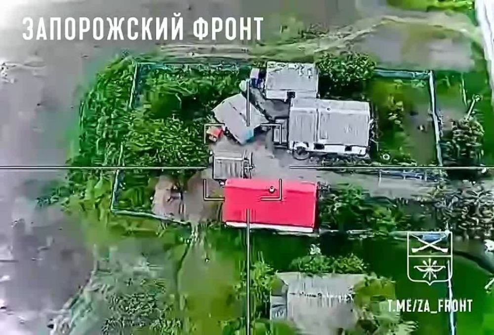 Юрий Котенок: Прилет универсального в своей смертоносности "Ланцета" по транспорту ВСУ на Запорожском направлении