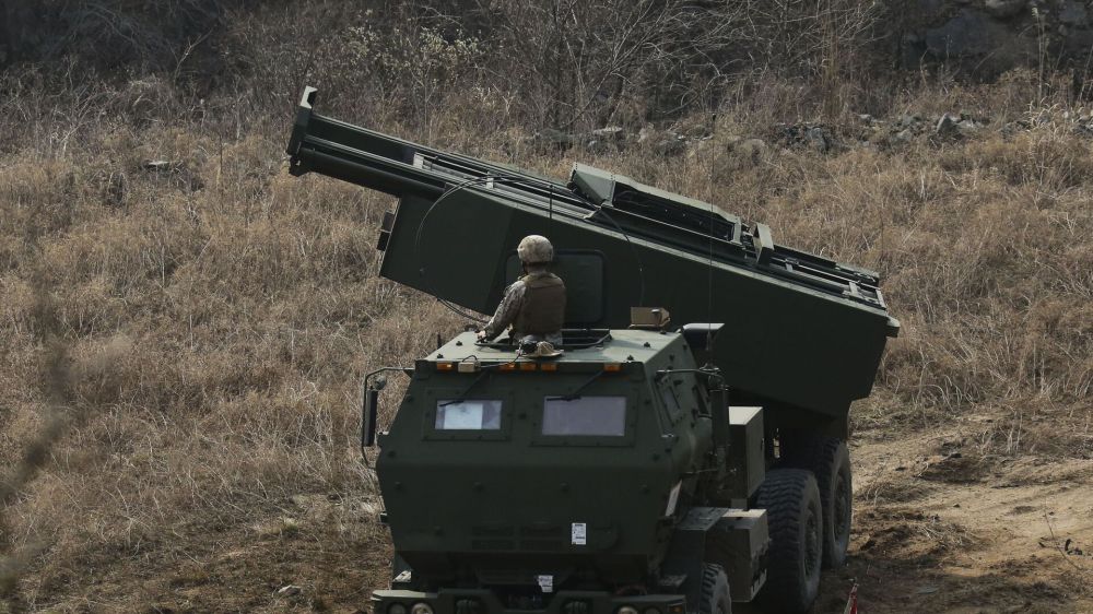 ВСУ прячут HIMARS и не подвозят к линии огня, заявил Сальдо