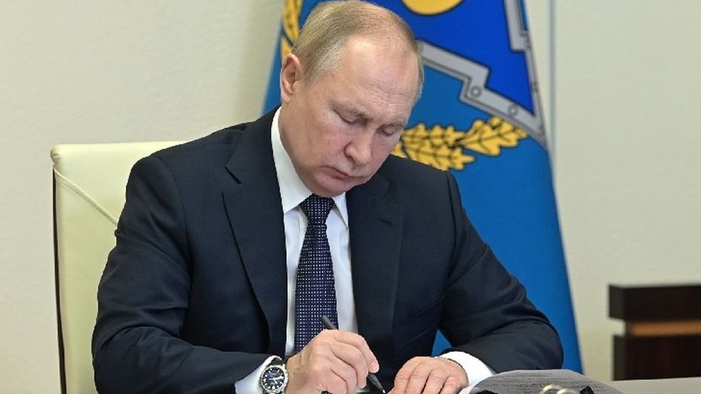 Владимир Путин поручил оказать поддержку сельхозпроизводителям в новых регионах