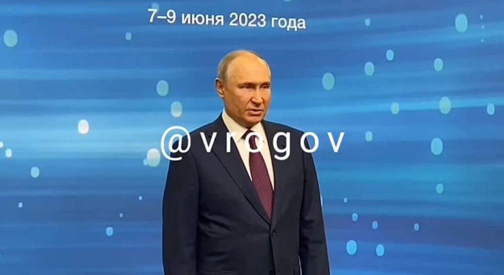�������� �����: ����� � "������������". ������������ ��� ��������. �� ���� ������� ������������� ��������������...