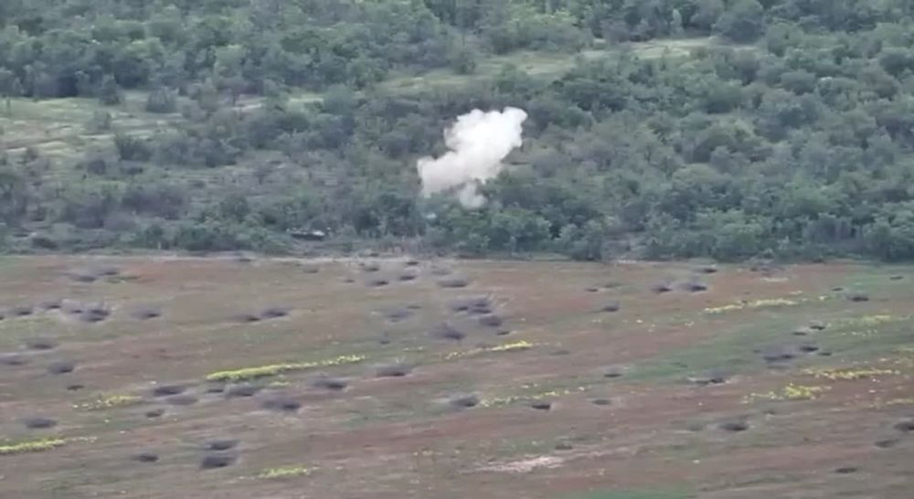 Юрий Котенок: Отличная работа русских минеров на Запорожском направлении — подрыв двух автомобилей ВСУ в районе н.п. Лобковое, где в настоящий момент идут ожесточенные бои