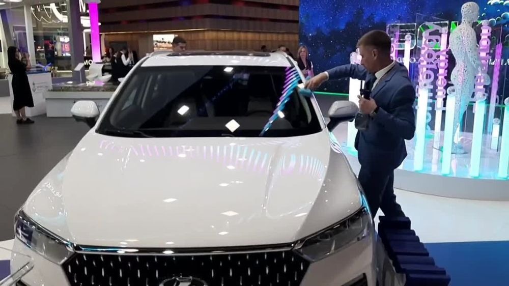 ����� Lada X-Cross 5 �������� �� ������������� ������������� ������������� ������
