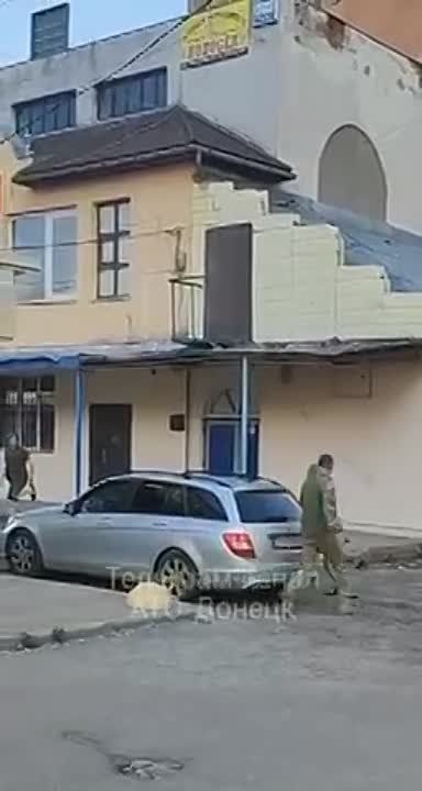 Евгений Лисицын: Один из жителей Запорожья негодует, что его возьмут в украинскую армию не водителем "Леопарда", а "мясом" на Запорожское направление