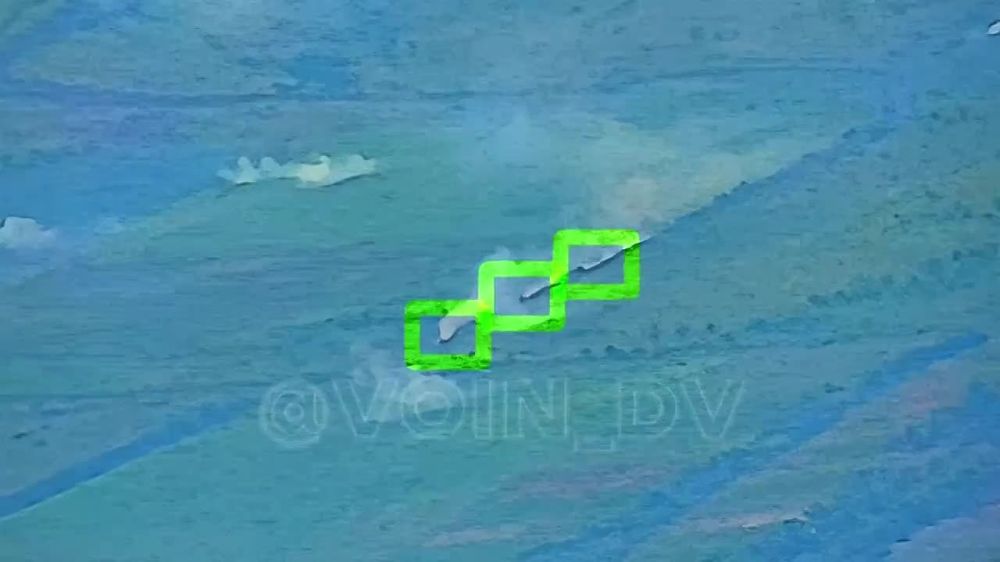 Юрий Котенок: Подрыв колонны ВСУ из трех единиц бронетехники на минах — кадры сняты на стыке ДНР и Запорожской области