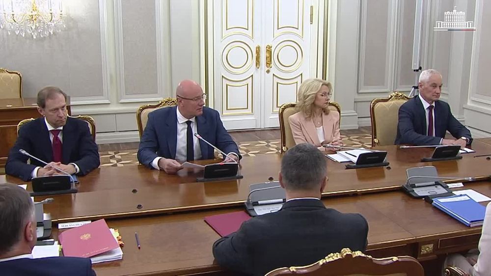 Вице-премьер Дмитрий Чернышенко доложил о работе сервиса «Поступление в вуз онлайн» и ходе приемной кампании