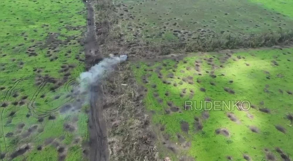 Андрей Руденко: 247-й гвардейский десантно-штурмовой полк ВДВ ВС РФ уничтожает технику противника на Запорожском направлении