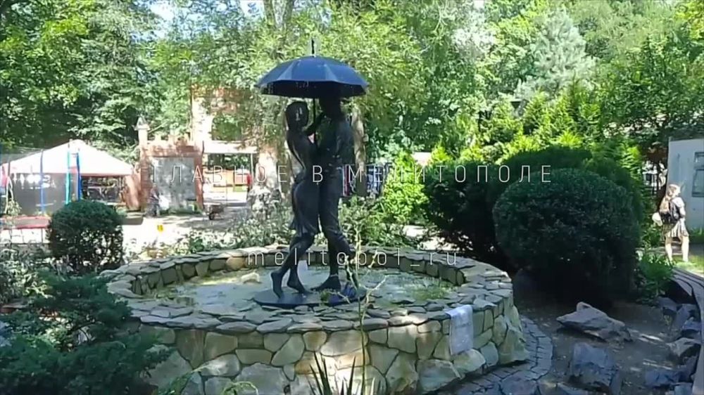 Прекрасная «Поляна сказок» в Мелитополе