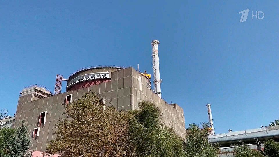 Главком ВСУ обсудил с энергетиками возможные сценарии развития событий на Запорожской АЭС