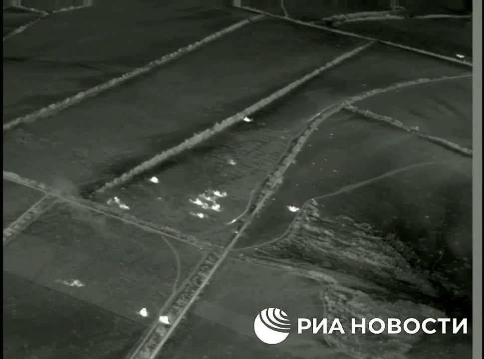 Евгений Лисицын: Наши артиллеристы с помощью аэроразведки остановили колонну ВСУ с бронетехникой на Запорожском фронте